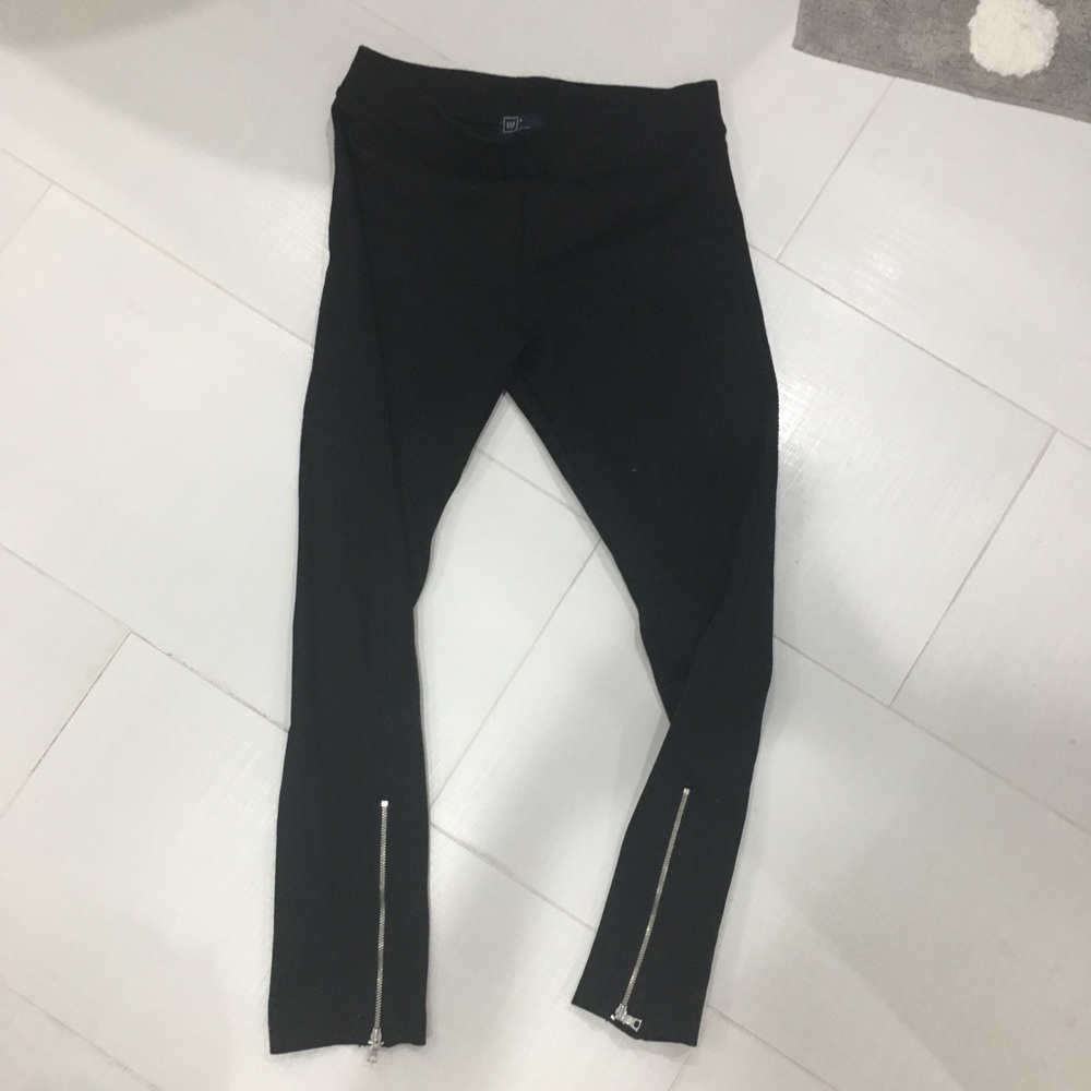 Gap medium zipper leggings